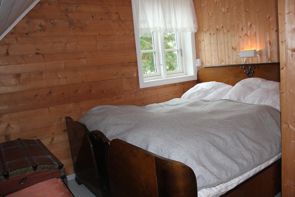 Kartveit Gjestetun Manger Exterior photo